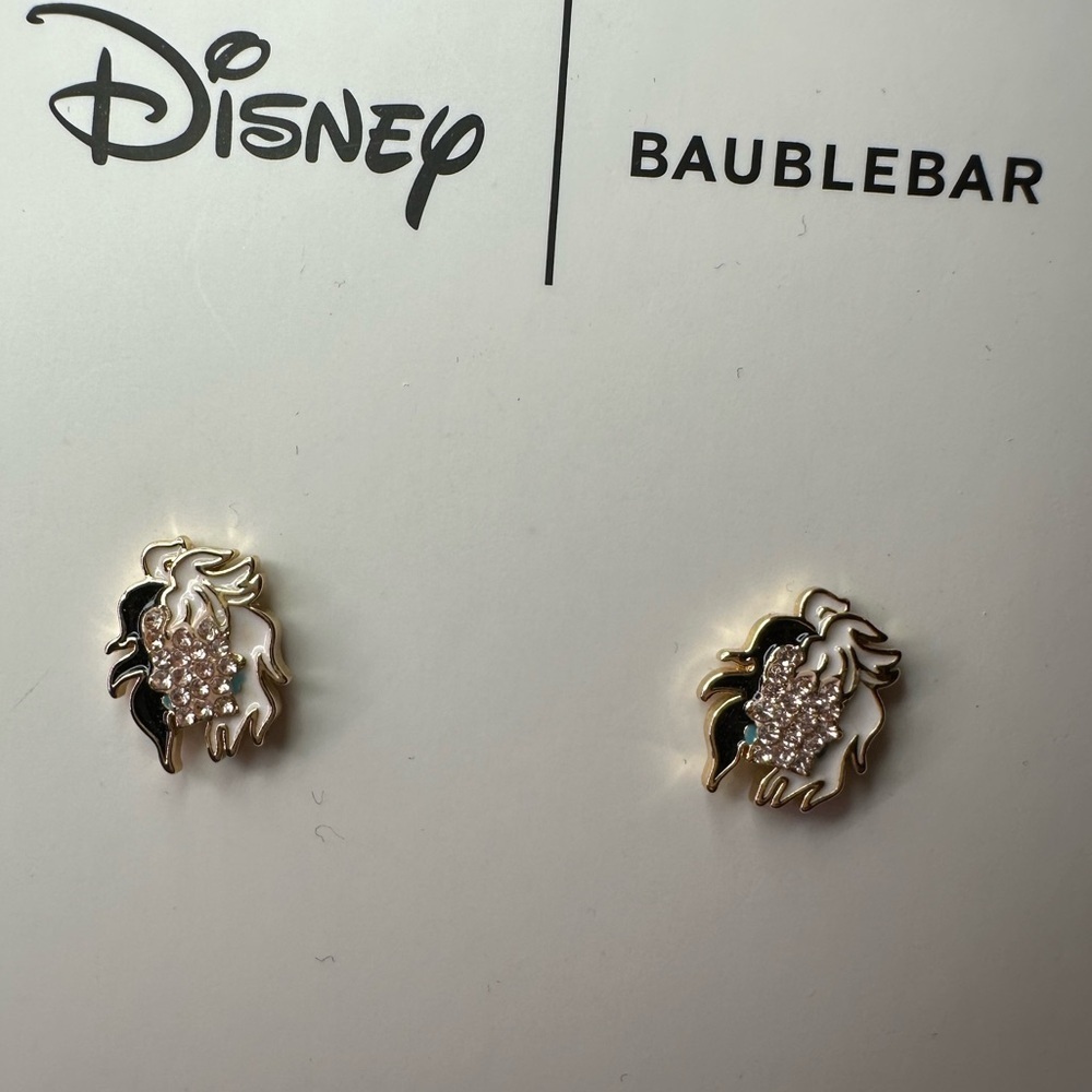 BaubleBar x Disney Cruella DeVil stud earrings New In Box